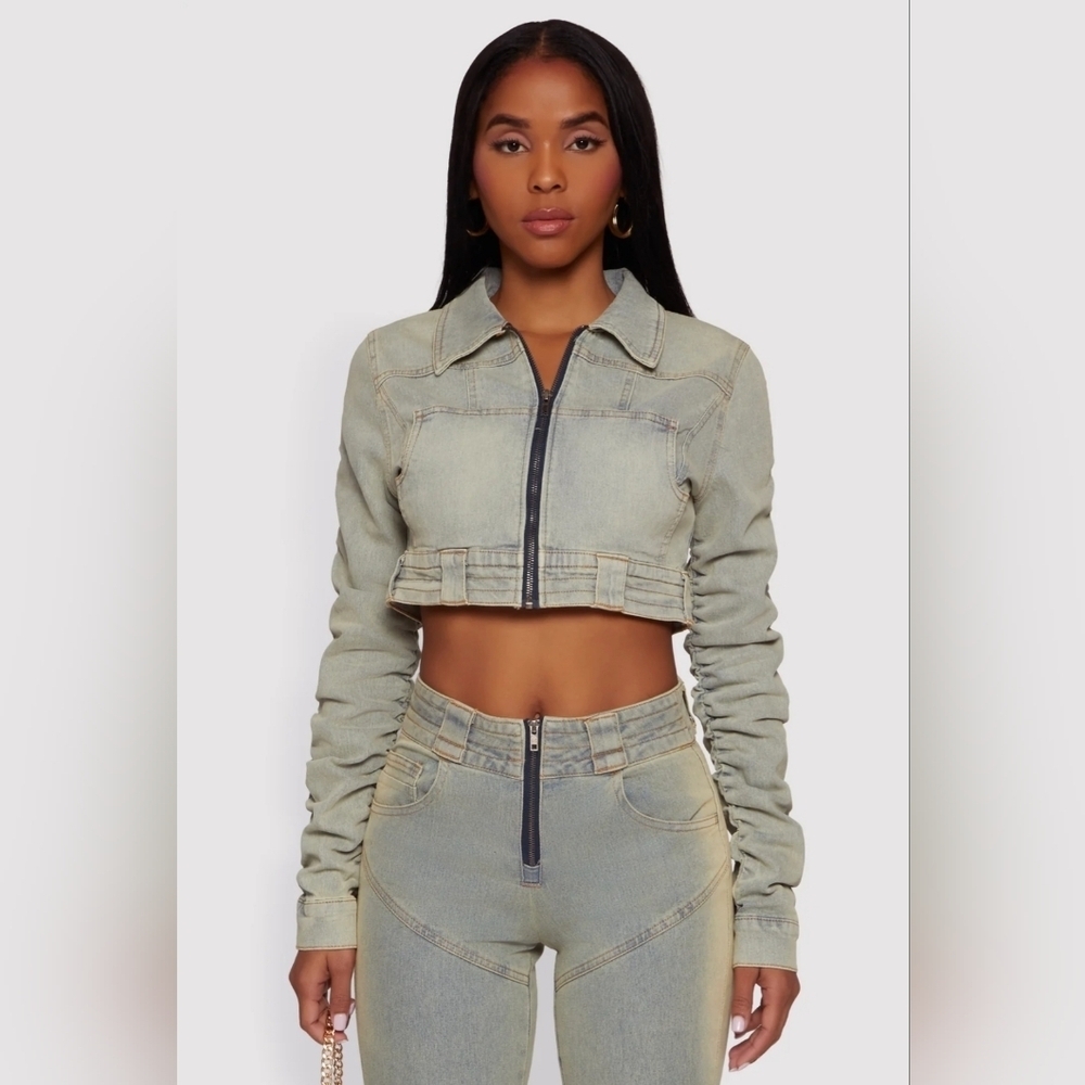 Cropped Denim Jacket Acid Wash Zip Front Y2K Ruched Sleeve Light Wash Women’s